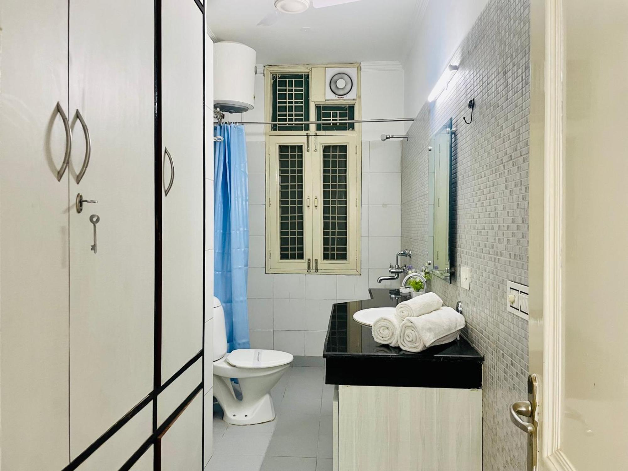 Olive Service Apartments Dlf Galleria Gurgaon *