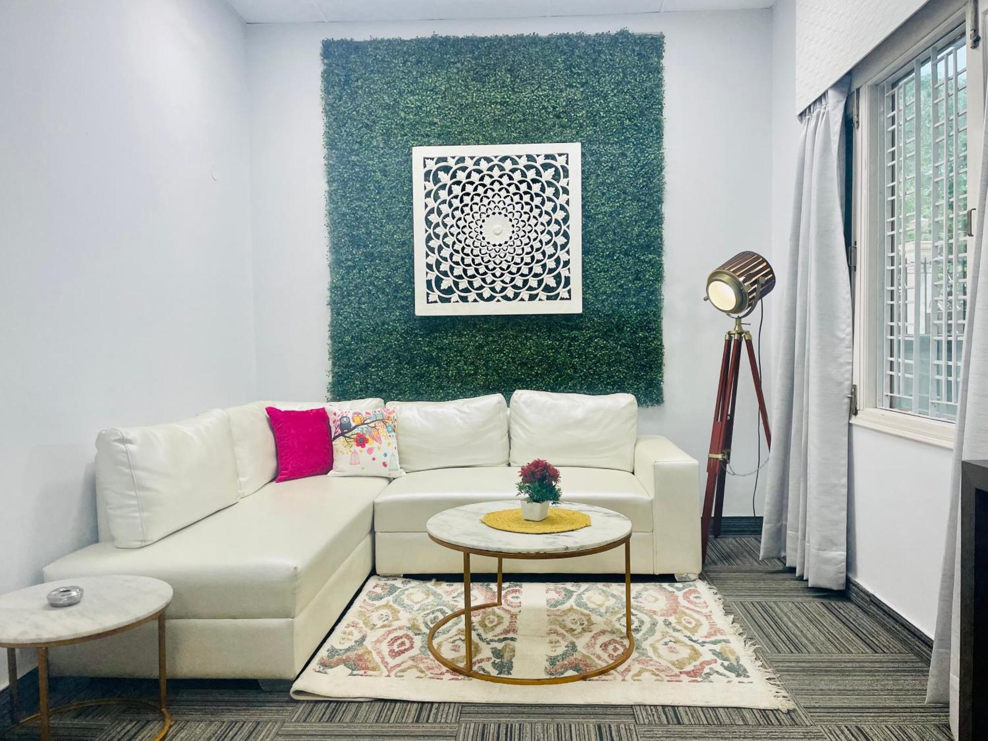 Apartment Olive Service Apartments Dlf Galleria Gurgaon Gurgaon