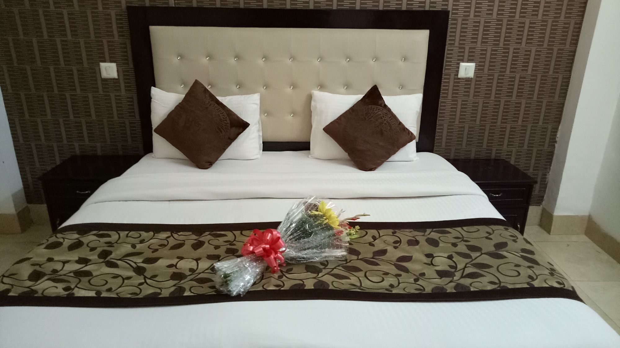 Olive Service Apartments Dlf Galleria Gurgaon * Gurgaon